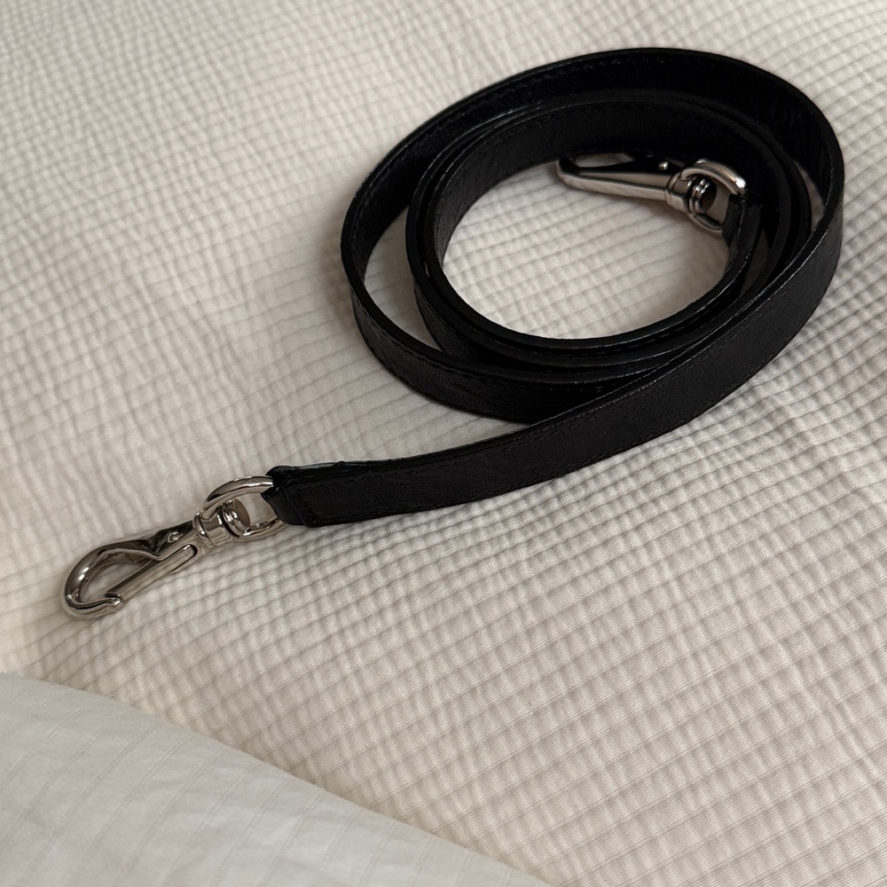 Givenchy Pandora Black Leather Crinkle Bag - Picture 6 of 16